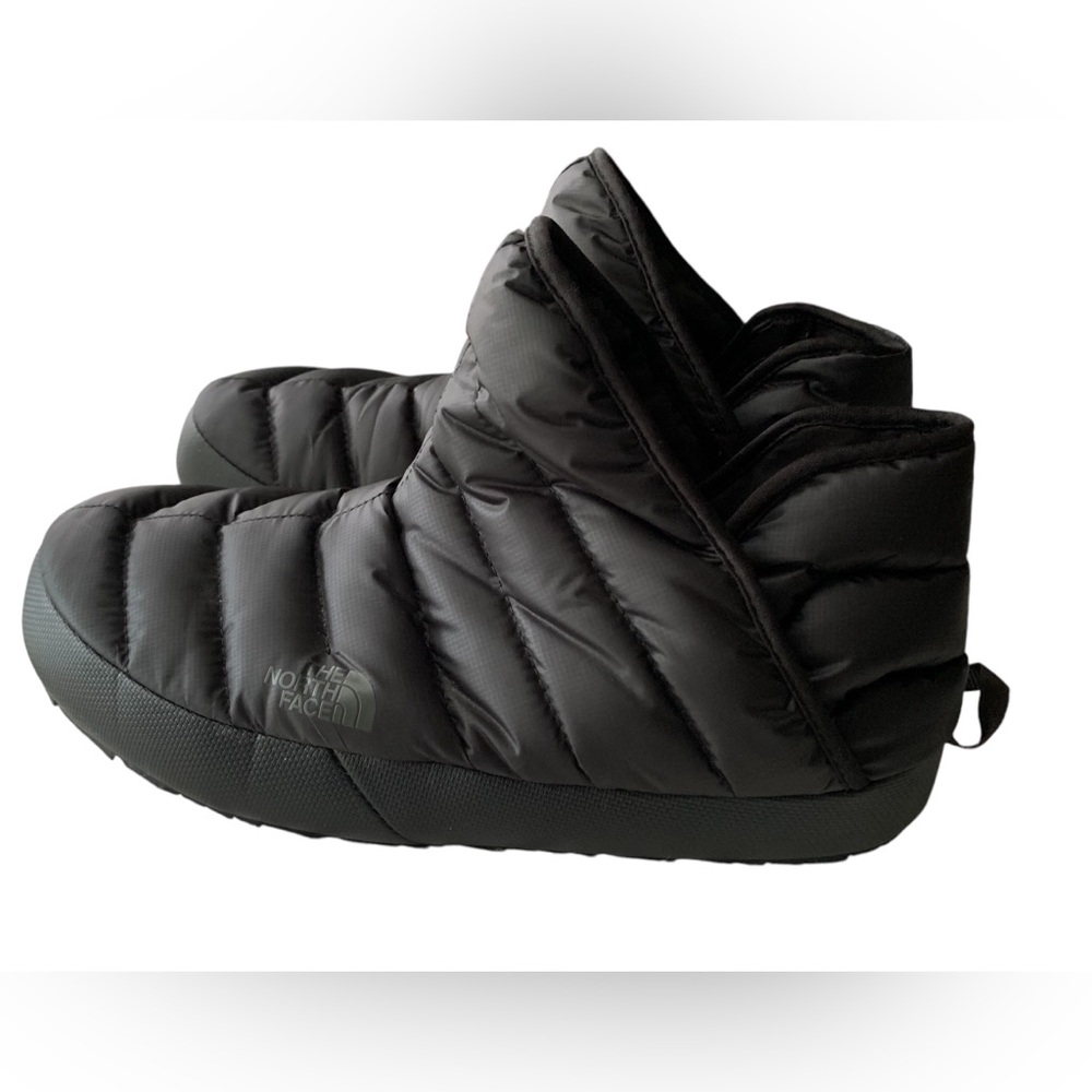 the North Face womens 10 Thermoball traction booties puffer black like new